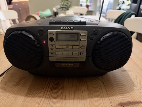 Sony cfd 370 portable - sony,