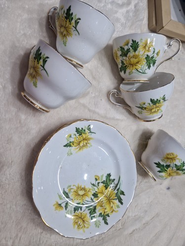 Vintage royal standard romance - vintage,