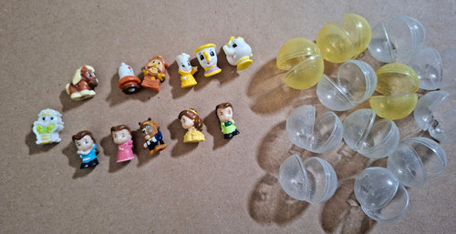 Squinkies disney beauty and - squinkies,