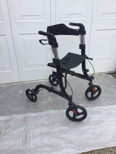Wheelchair type pusher walk