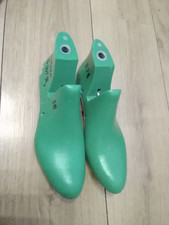 Vintage Cast Iron Cobblers