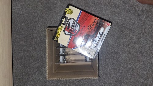 Hot wheels vintage - hot, racing