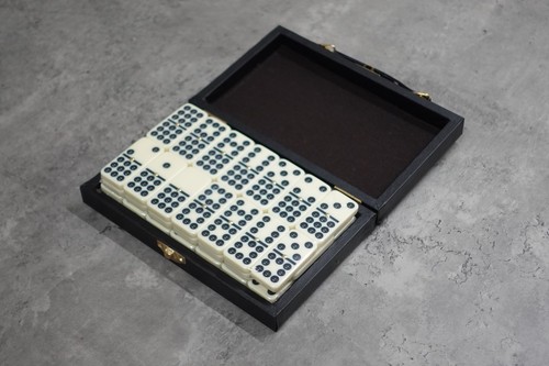 Double dominoes leather - 9,