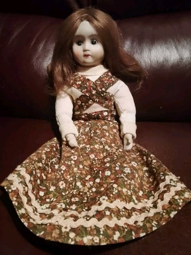 Vintage 1970s walda doll - vintage, in