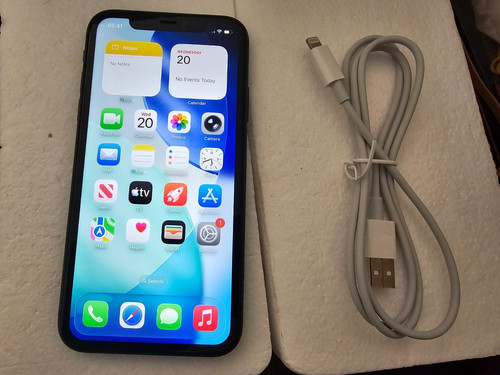 Apple iphone 64gb - 11,