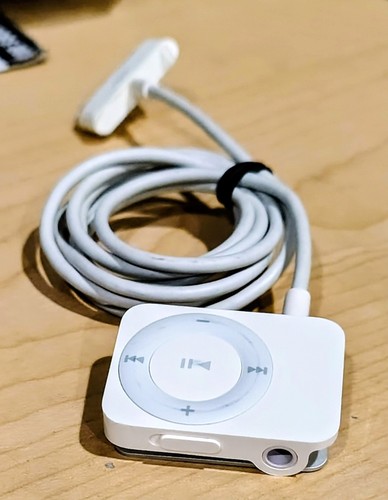 Original apple ipod - original,