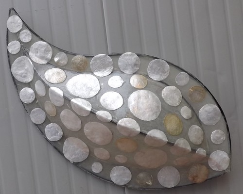 Resin and mother pearl - resin, mother-of-pearl