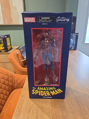 Diamond select marvel gallery - select,