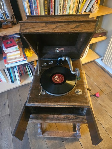 Vintage merriphone wind - merriphone, wind-up