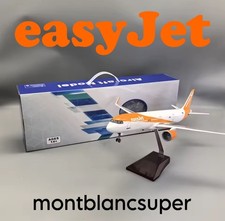 1/100 Scale Airplane Model -