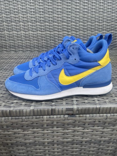 Rare nike internationalist - v,