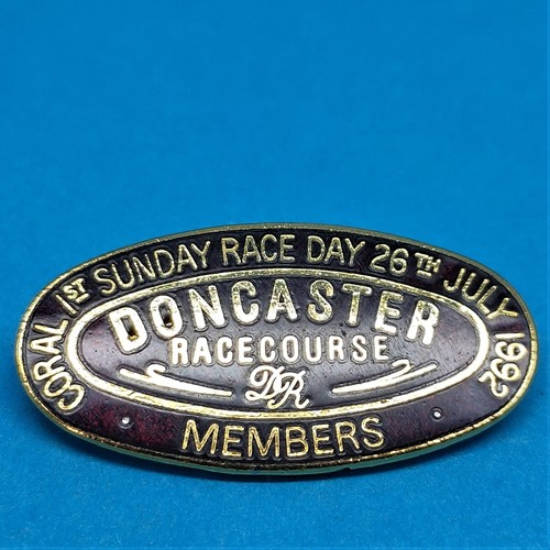 Doncaster horse racing members - doncaster,