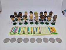 Corinthian figures, cards &