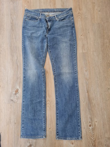 Levi demi curve straight - curve, leg