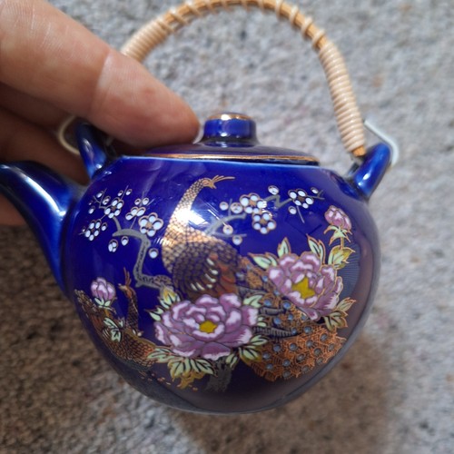 Miniature east asian - east, design