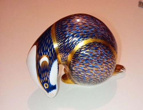 Royal crown derby - derby, paperweight