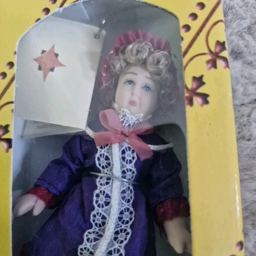 12th scale del - 1/12th, child