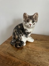 Winstanley  cat size 4