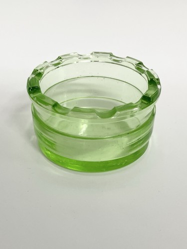 Vtg uranium glass general - uranium,