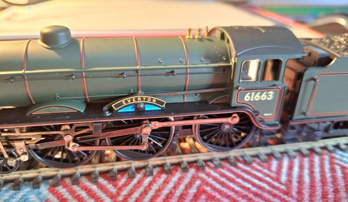 Hornby r2273 class b17 6 - class, b17/4