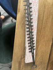 STIHL HS 45 HEDGE TRIMMER 18" / 45 CM BLADE 