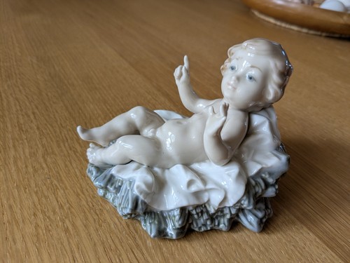 Lladro nativity porcelain - nativity,