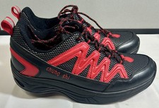 Women's Size 9 Chung Shi