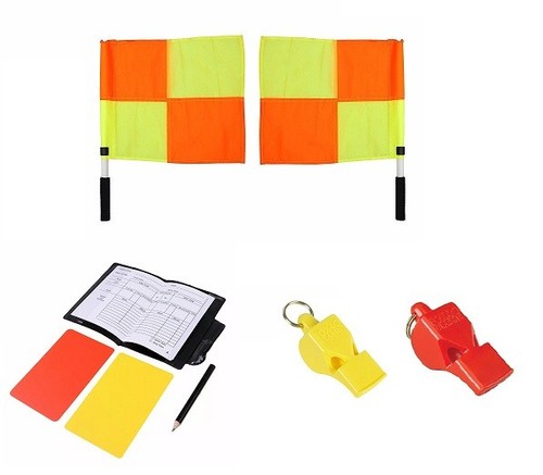 Set whistles referee card - of,