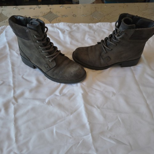 Women leather boots - women's,