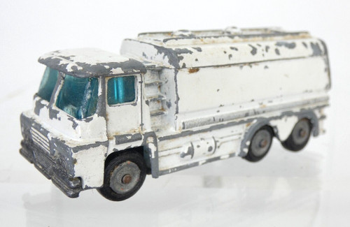 Corgi tanker esso - esso, oil