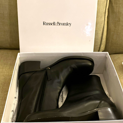 Russell bromley bowland - &,