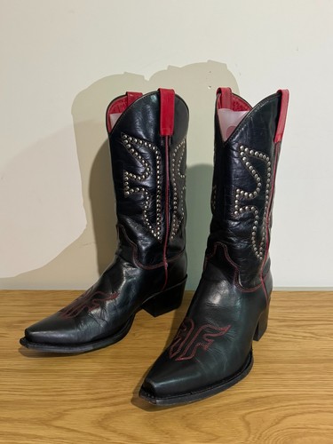 Vintage frye daisy - vintage, duke