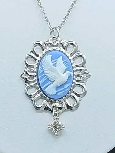 Bird cameo pendant necklace - bird,