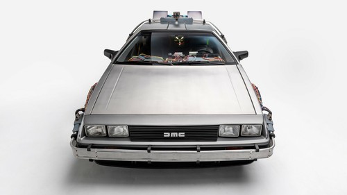 Vintage 1985 delorean - 🔥,