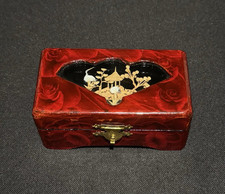 Vintage Chinese Red Jewellery