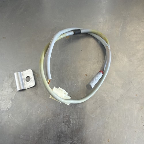 Part sensor 9634739 - part,