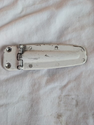 Cessna 150h hinge - cessna,