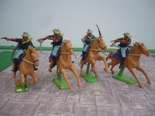 BRITAINS DEETAIL 4 MOUNTED US