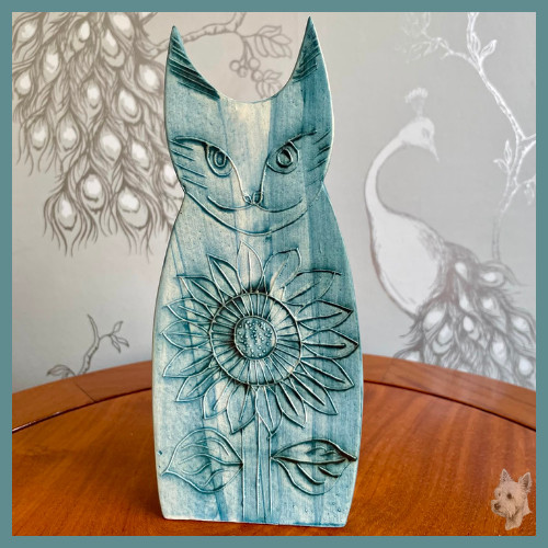 Carn pottery cat ornament - carn,