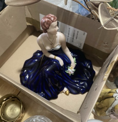 Royal dux bohemia porcelain - dux,