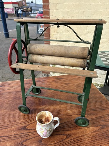 Vintage toy mangle - vintage,