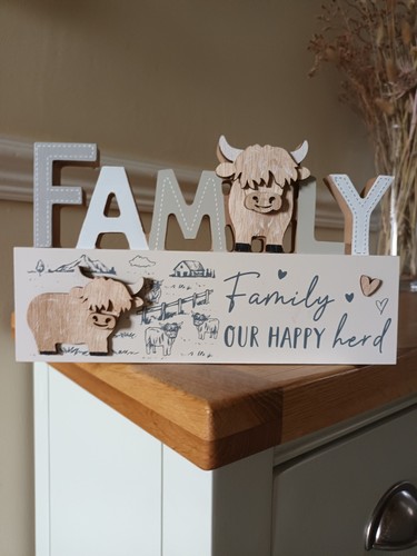 Wooden highland cow family - wooden,