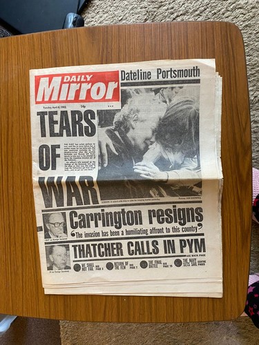 One copy the - the, mirror