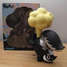 Pooty by Touma grinning skunk figurine urban vinyl designer toy New in Box