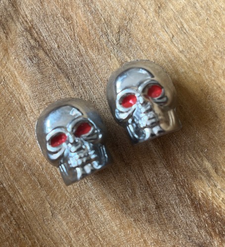 Old skool chrome skull dust - skool,