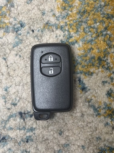 Genuine toyota button smart - 2-button,