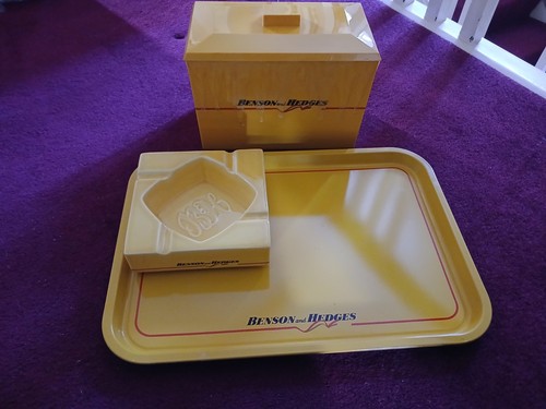 Retro benson hedges serving - benson,