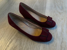 George comfort soft soles burgundy wedge heel court shoes Size 5