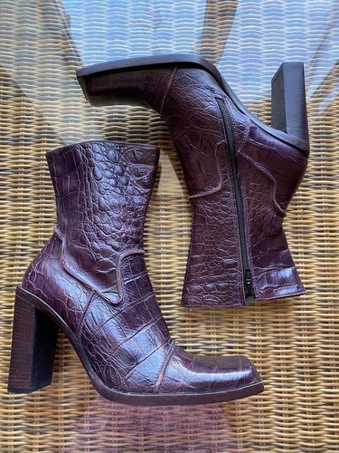 Women navy boot - boot, burgundy
