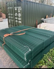 2m x 2.5m Green v Mesh anti